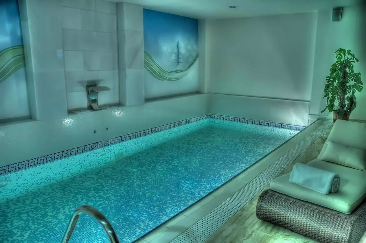 LAKEPALACE_SHABAVIZ (19).jpg